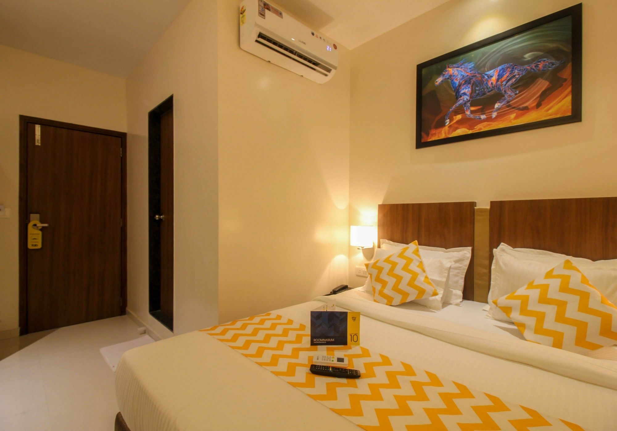Fabhotel Hyson International Midc Hotel