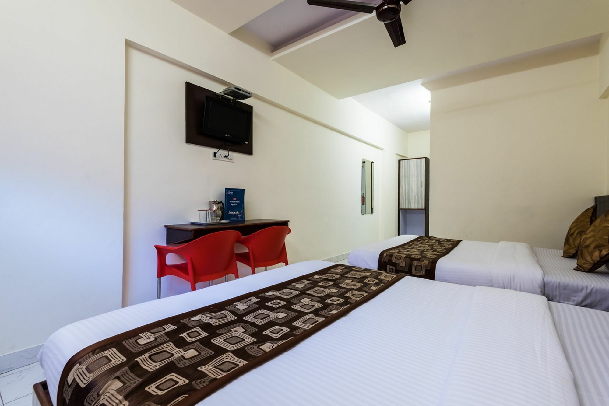 Kurla Residency 3*