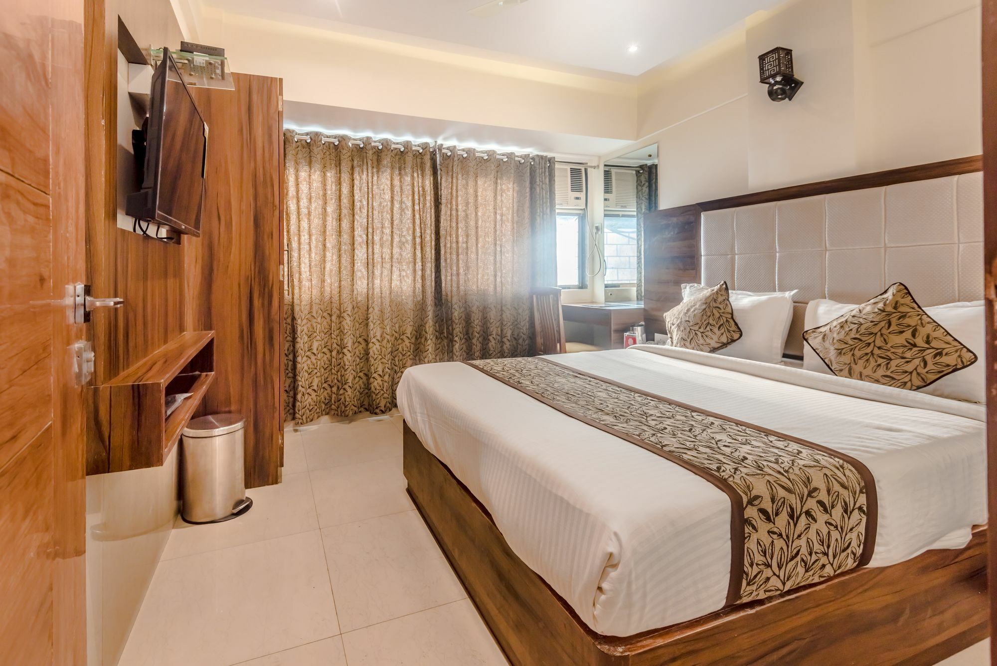 Royal Hotel Mumbai