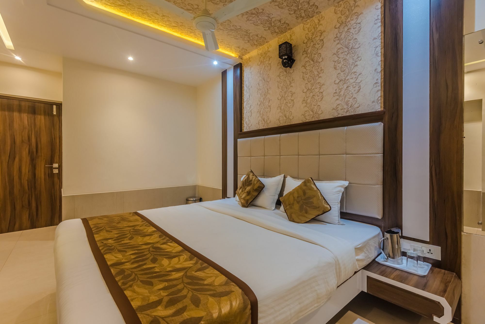 Hotel Royal