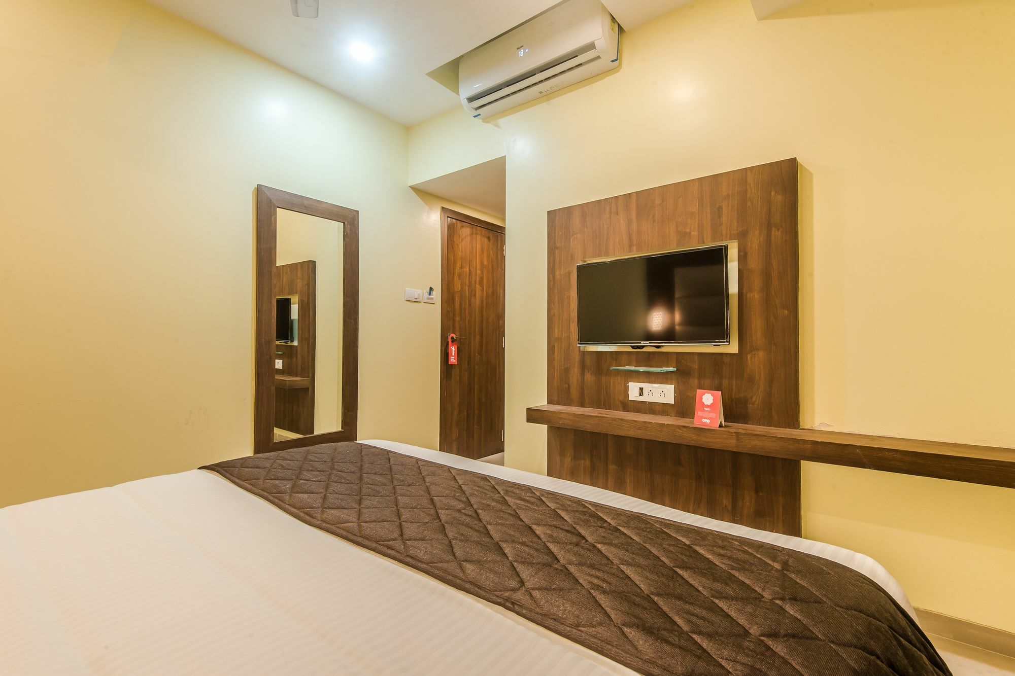 Oyo 9187 Adlon International 3* Mumbai