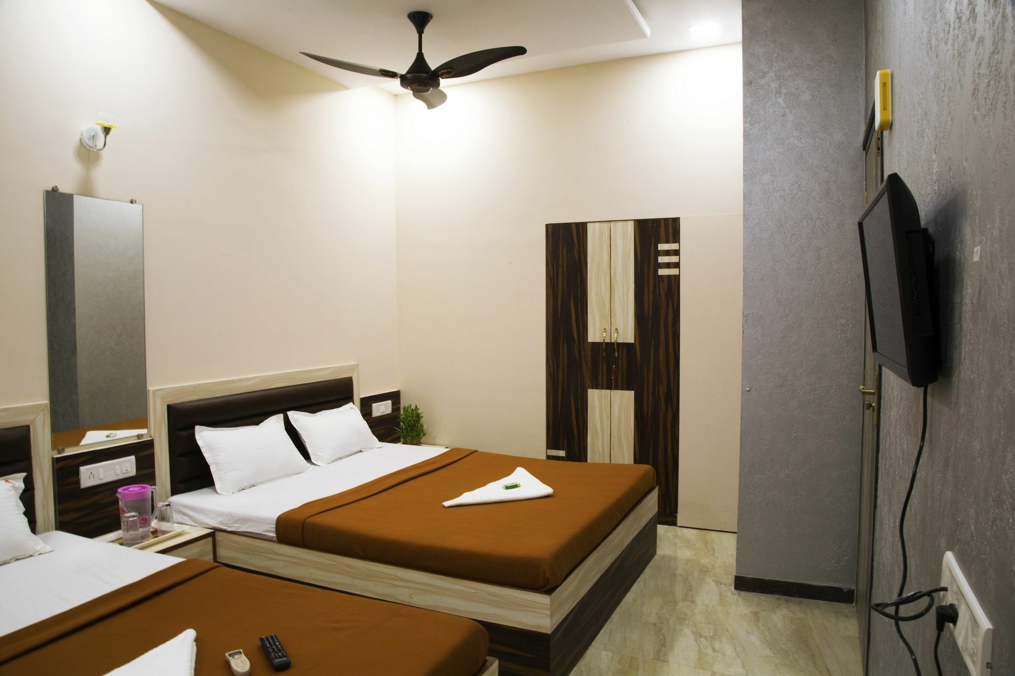Welcome Guest house *