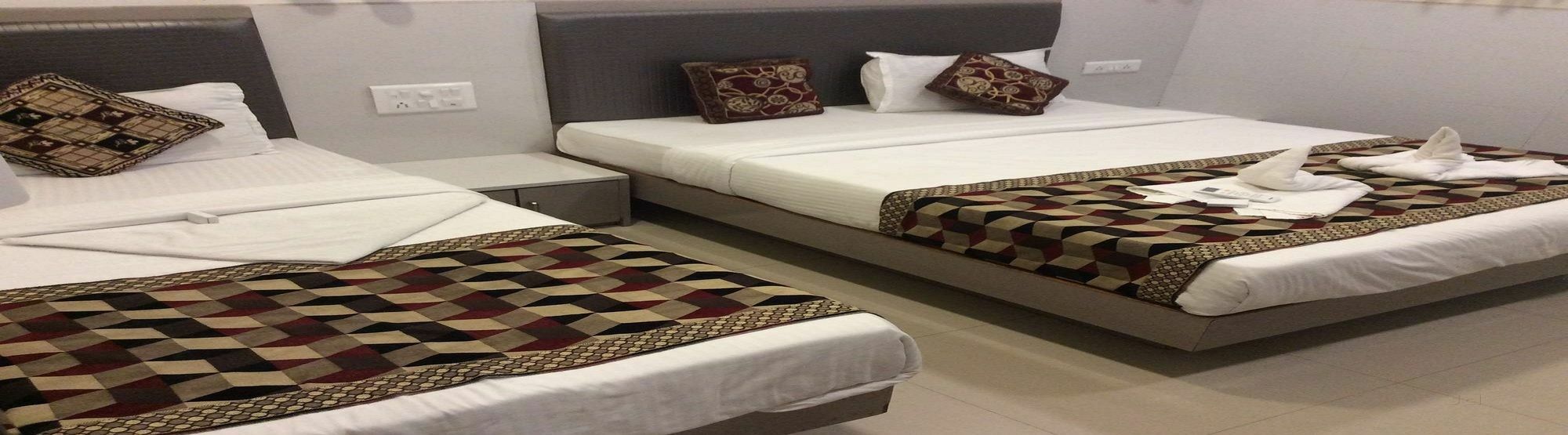 Hotel Maangta 133 @ Kurla West Mumbai