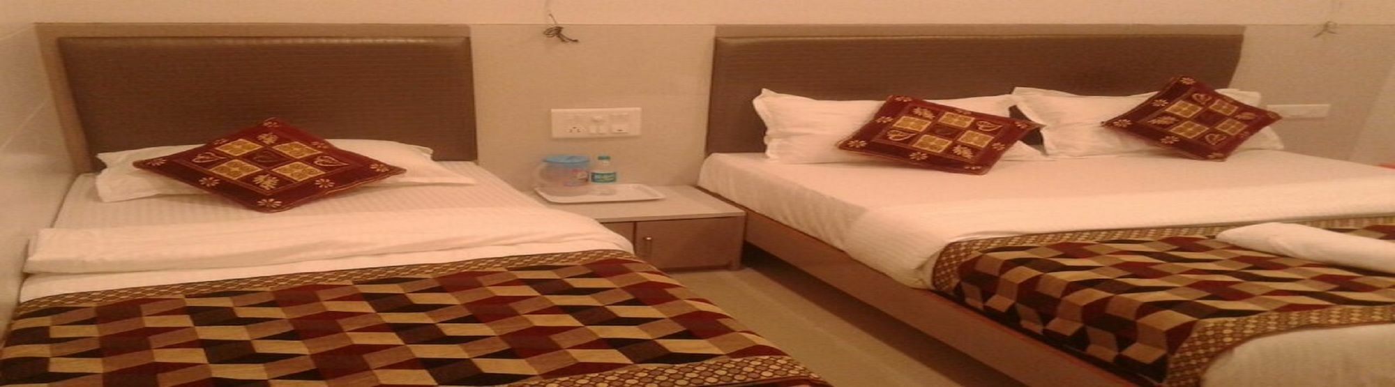 Maangta 133 @ Kurla West Hotel *