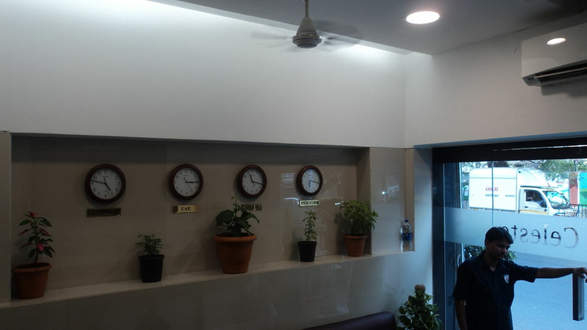 Celeste Colaba Hotel 2*