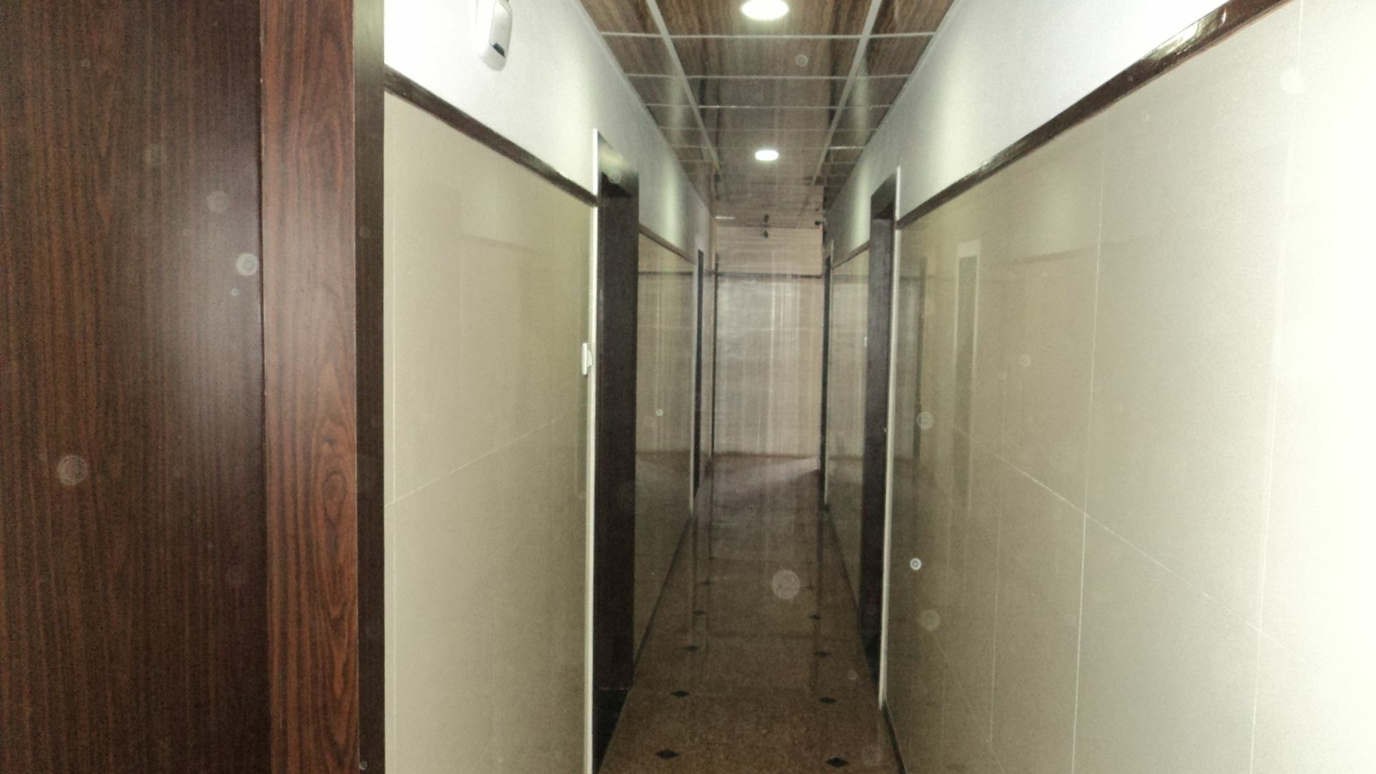 Celeste Colaba Hotel 2*