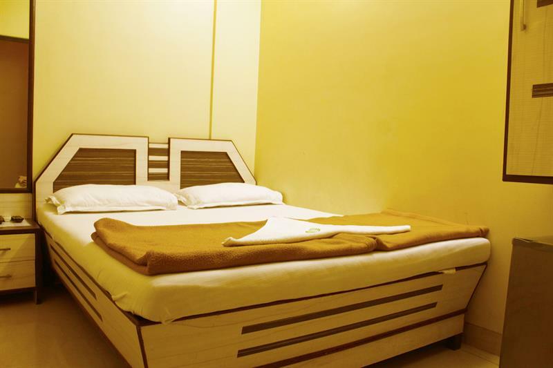 Hotel Broadway Colaba