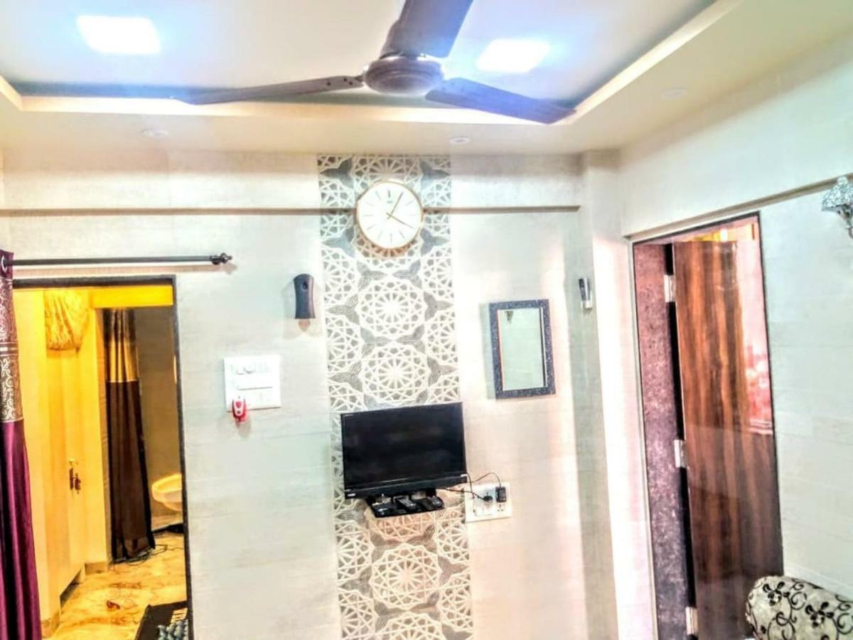 Apartment Cozy Furnished One Block From The Ocean Mumbai