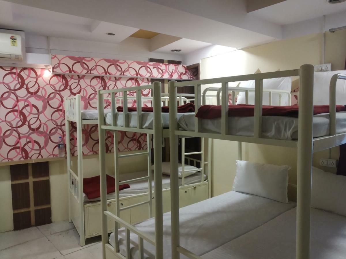 Hostel Bandra Only For Indian