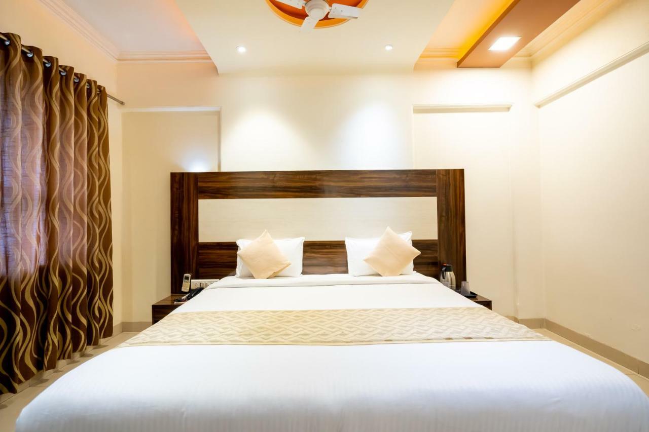 Hotel Mina International