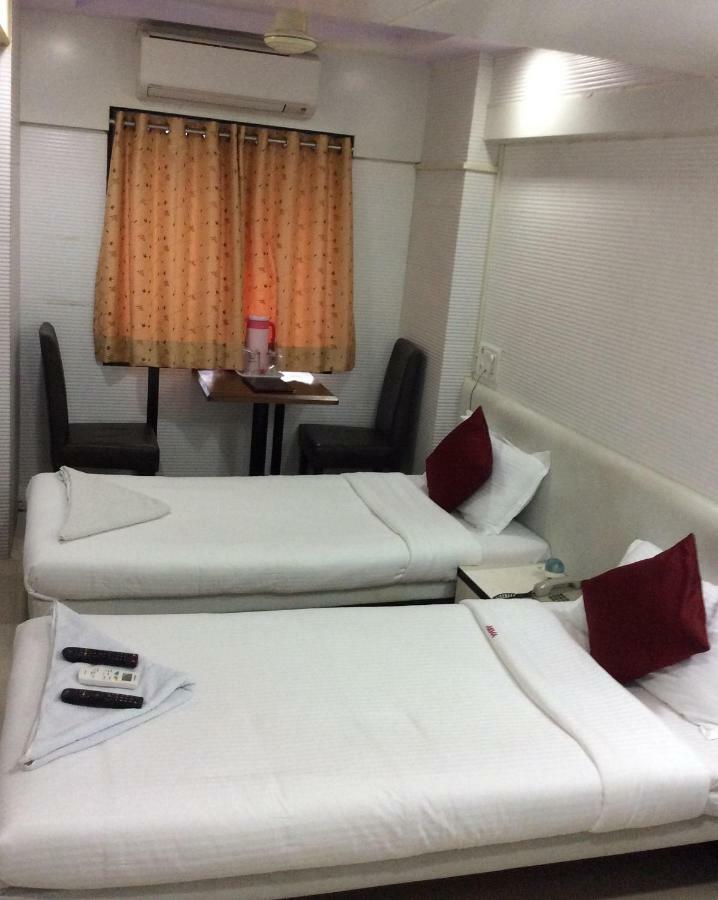 Arma Court - Near Us Embassy, Bkc Hotel