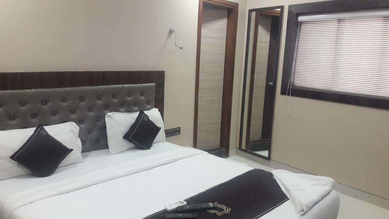 Hotel Shine Hospitality 2*