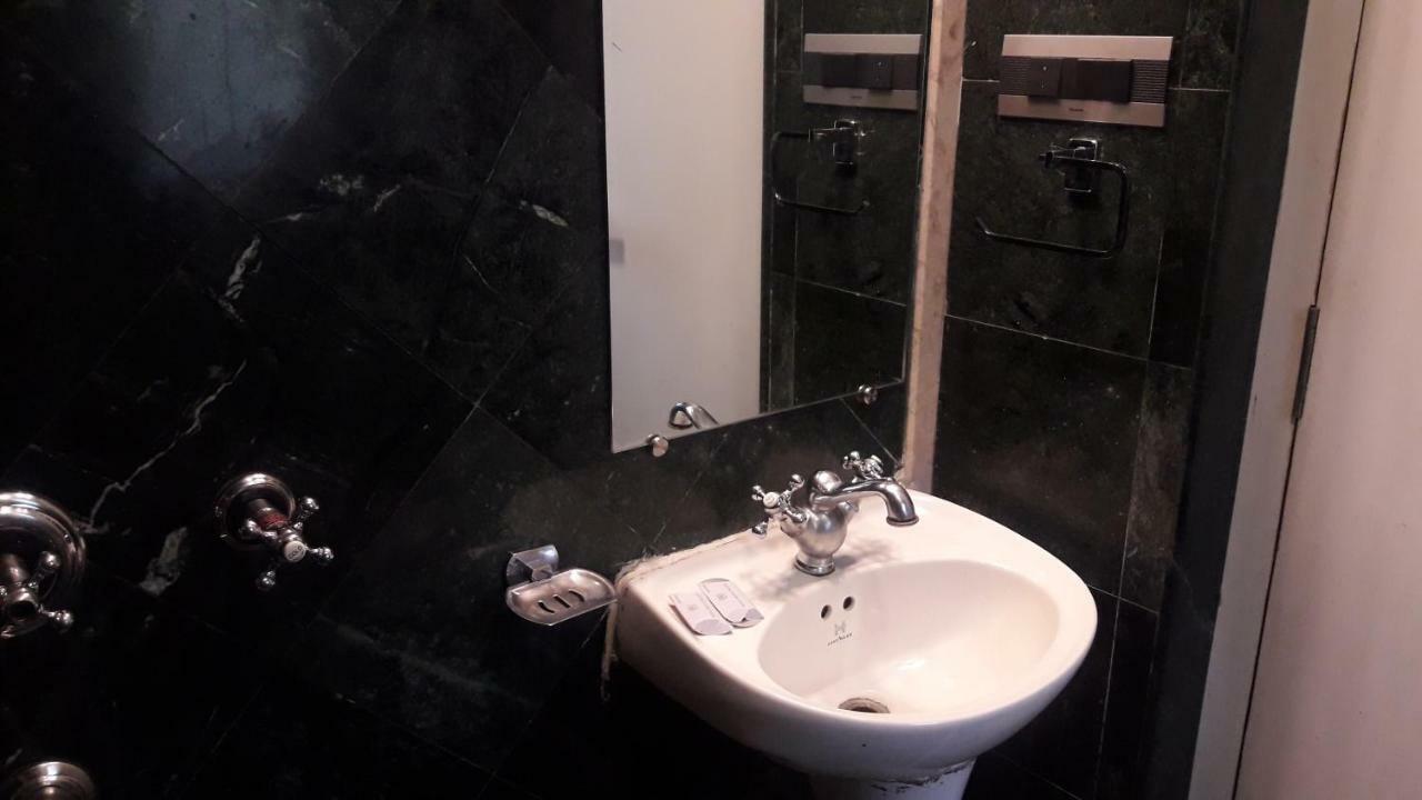 Shine Hospitality Hotel 2*