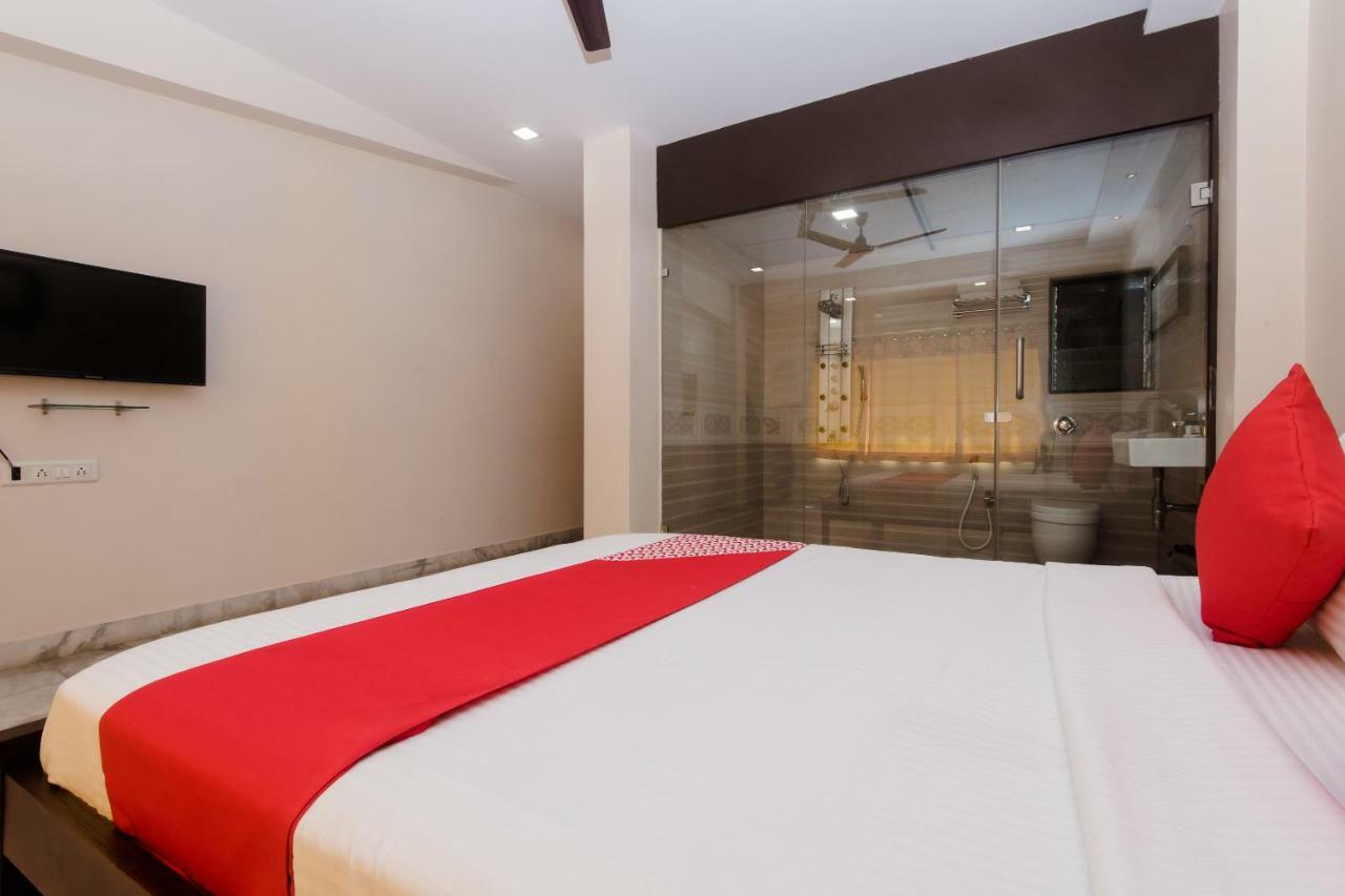 Oyo 5012 View Residency Hotel