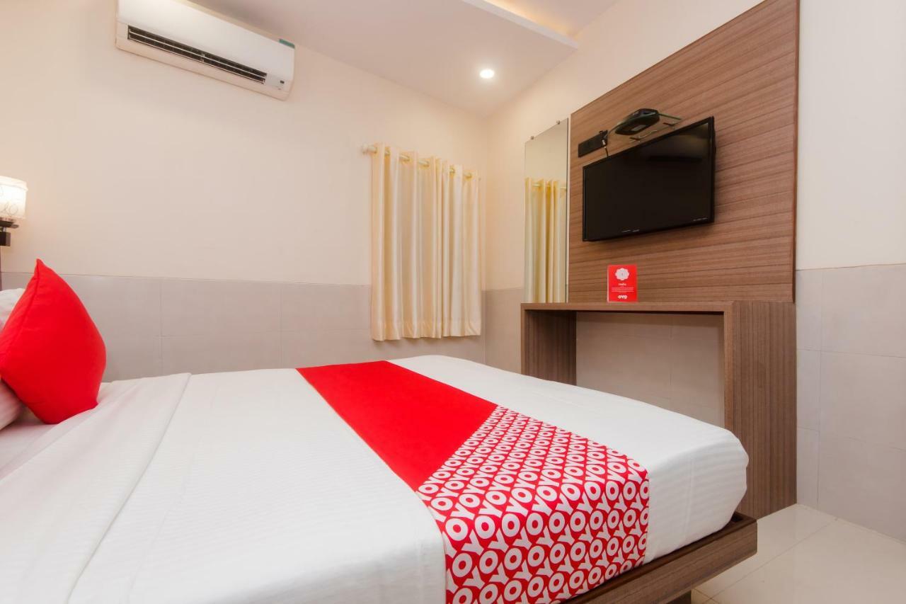 Oyo 6719 Atlas Grand 3* Mumbai