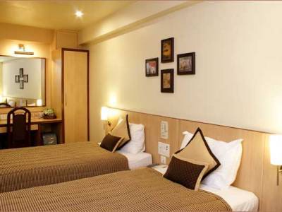 T24 Retro Hotel