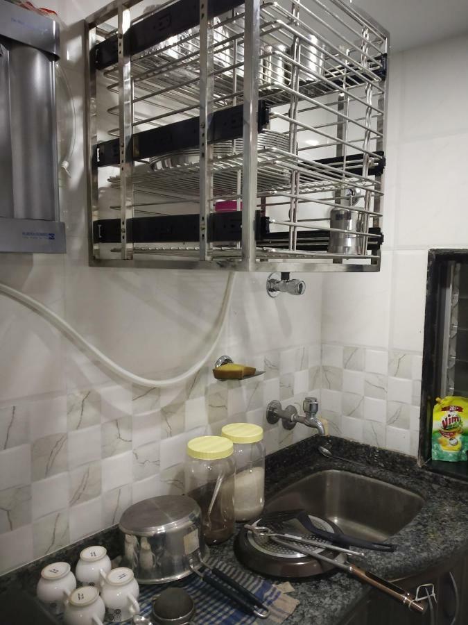 Mantra Hostel *