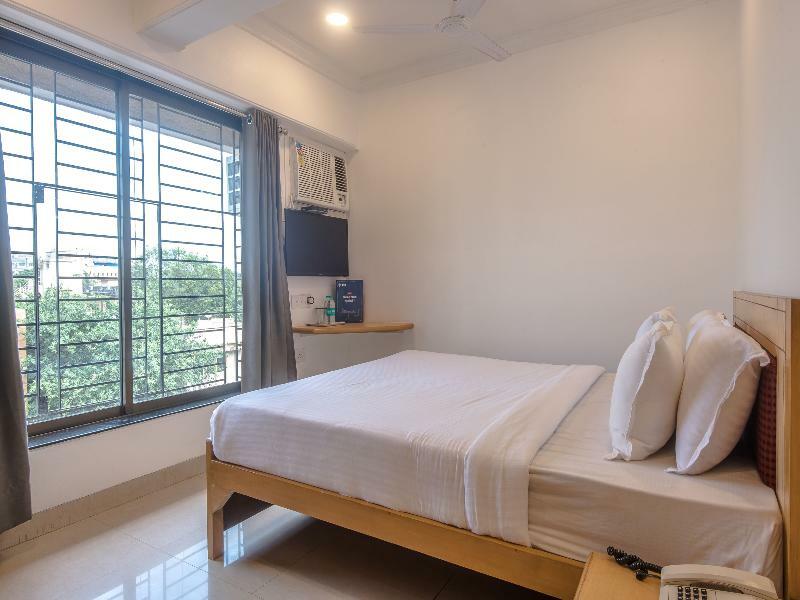 Oyo Flagship 572 Santacruz West Hotel
