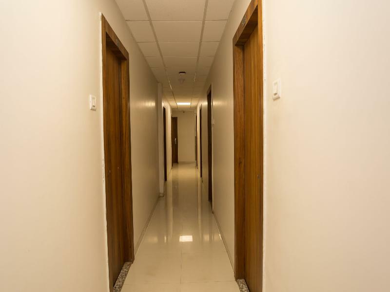 Hotel Oyo 8872 Address
