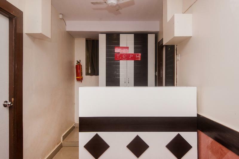 Hotel Oyo 22039 Bkc Grand 2*