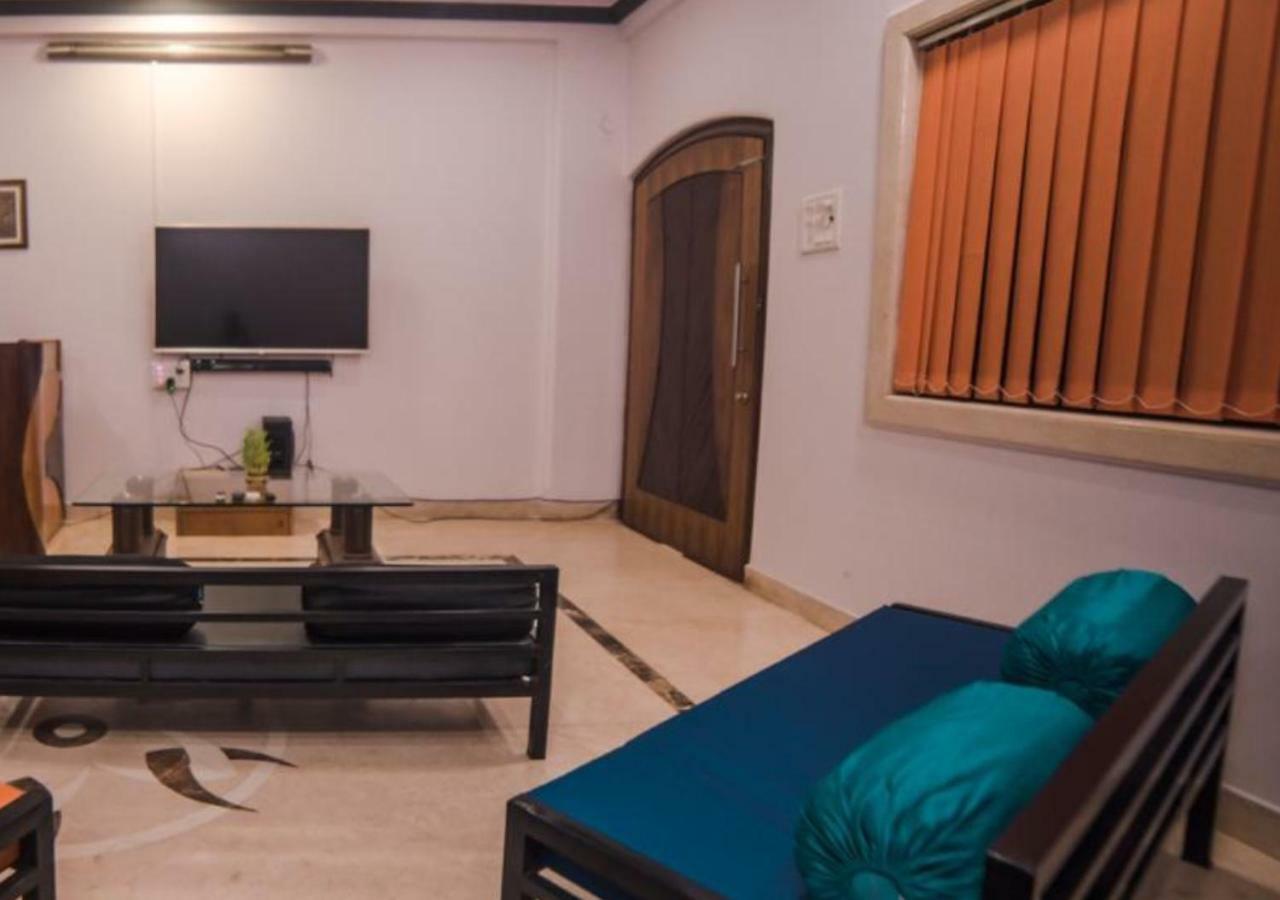 Happinest - The Backpacker's Hostel