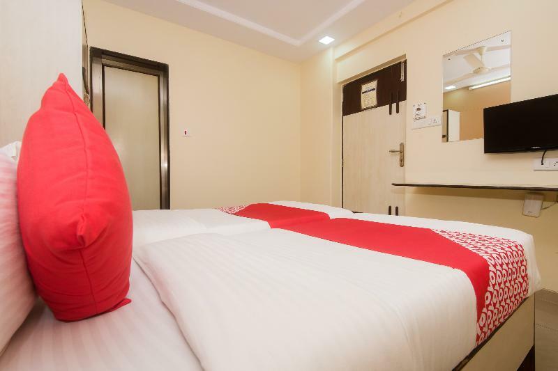 Oyo 7151 Kalpana Palace 3* Mumbai