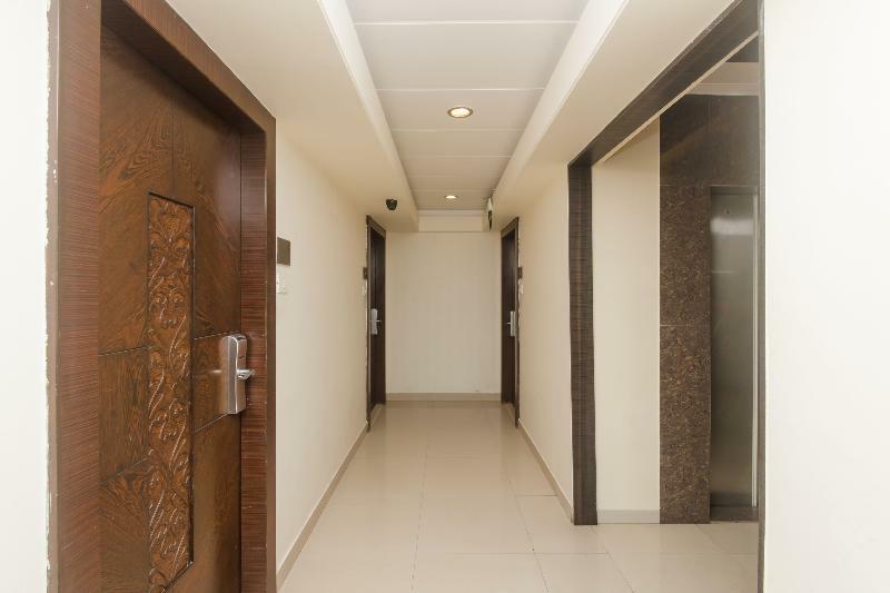 Hotel Oyo 10007 Grace Residency