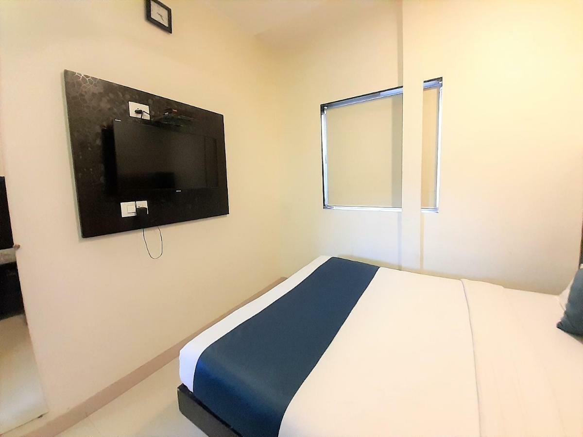 Hexa Adnoc Hotel 2*