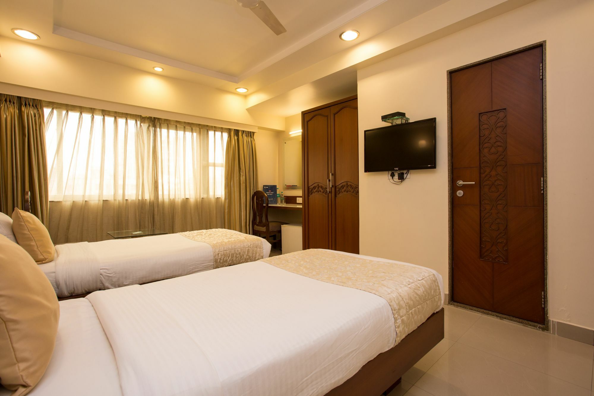 Oyo 10007 Grace Residency Mumbai