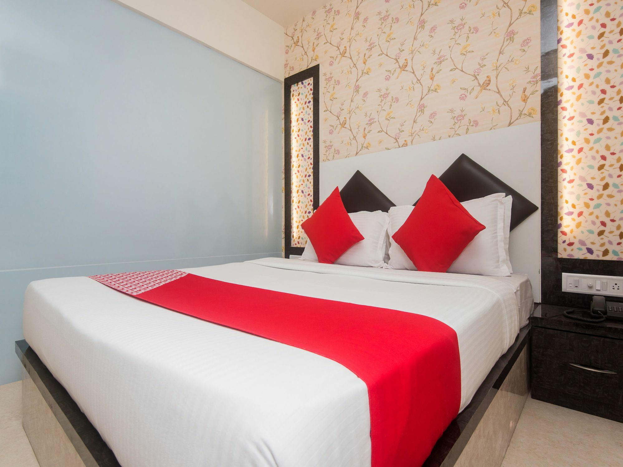 Fabexpress Veera Residency 3*
