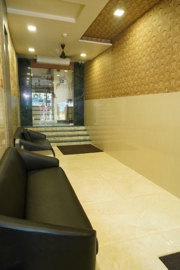 Hotel Sharda Residency