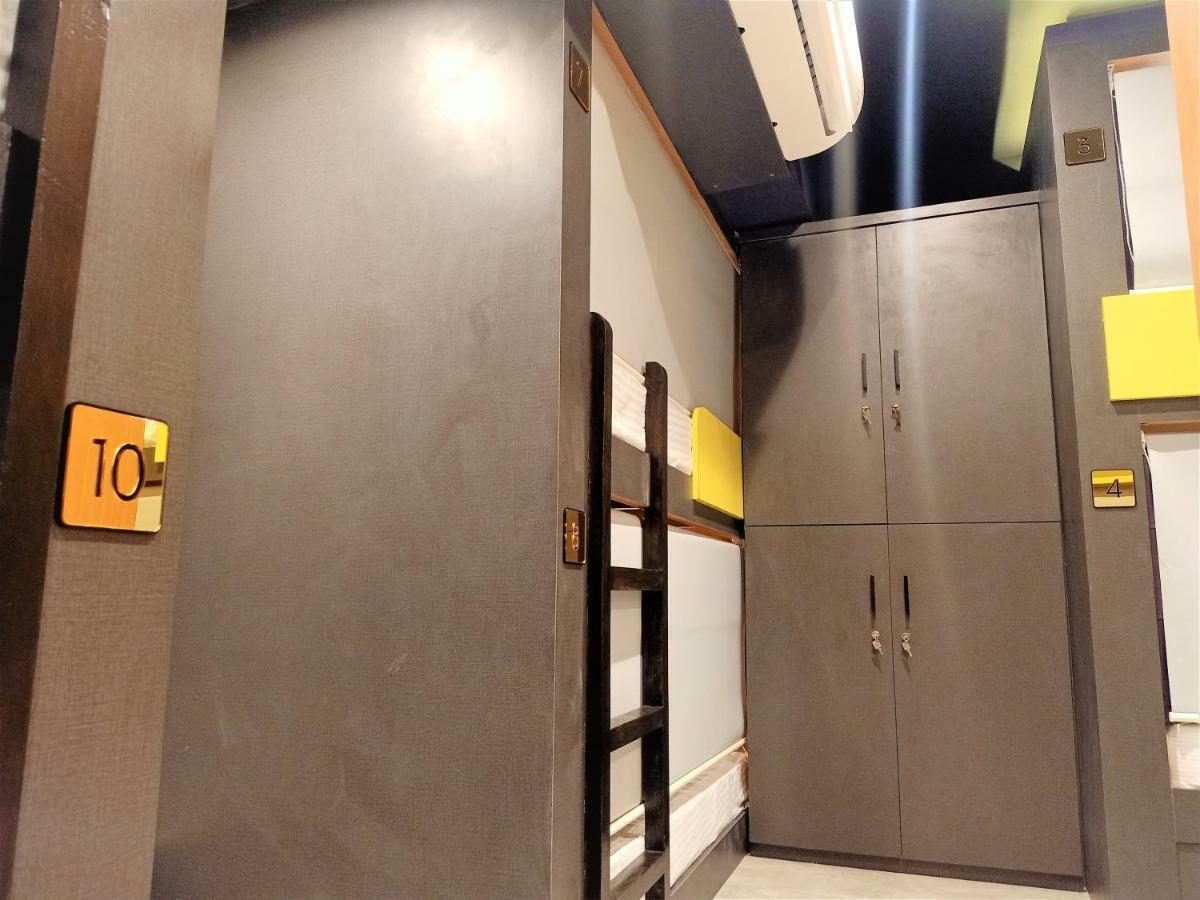 Stay Villa Hostel For Male And Female Hostel Mumbai