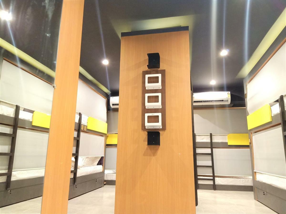 Stay Villa Hostel For Male And Female Mumbai