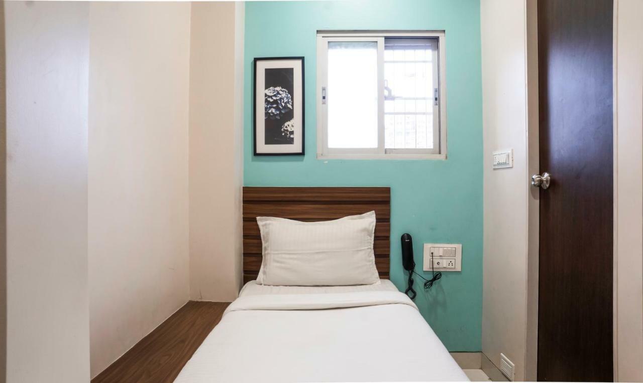 Oyo Flagship 13885 Metro Residency Hotel Mumbai