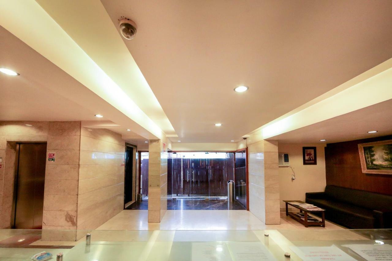 Hotel Lucky Goregaon Mumbai