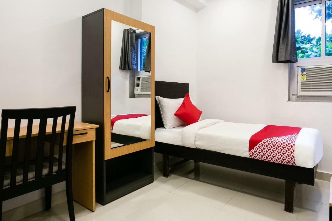 Oyo Flagship 38540 Hotel Shangrila Flagship Saver