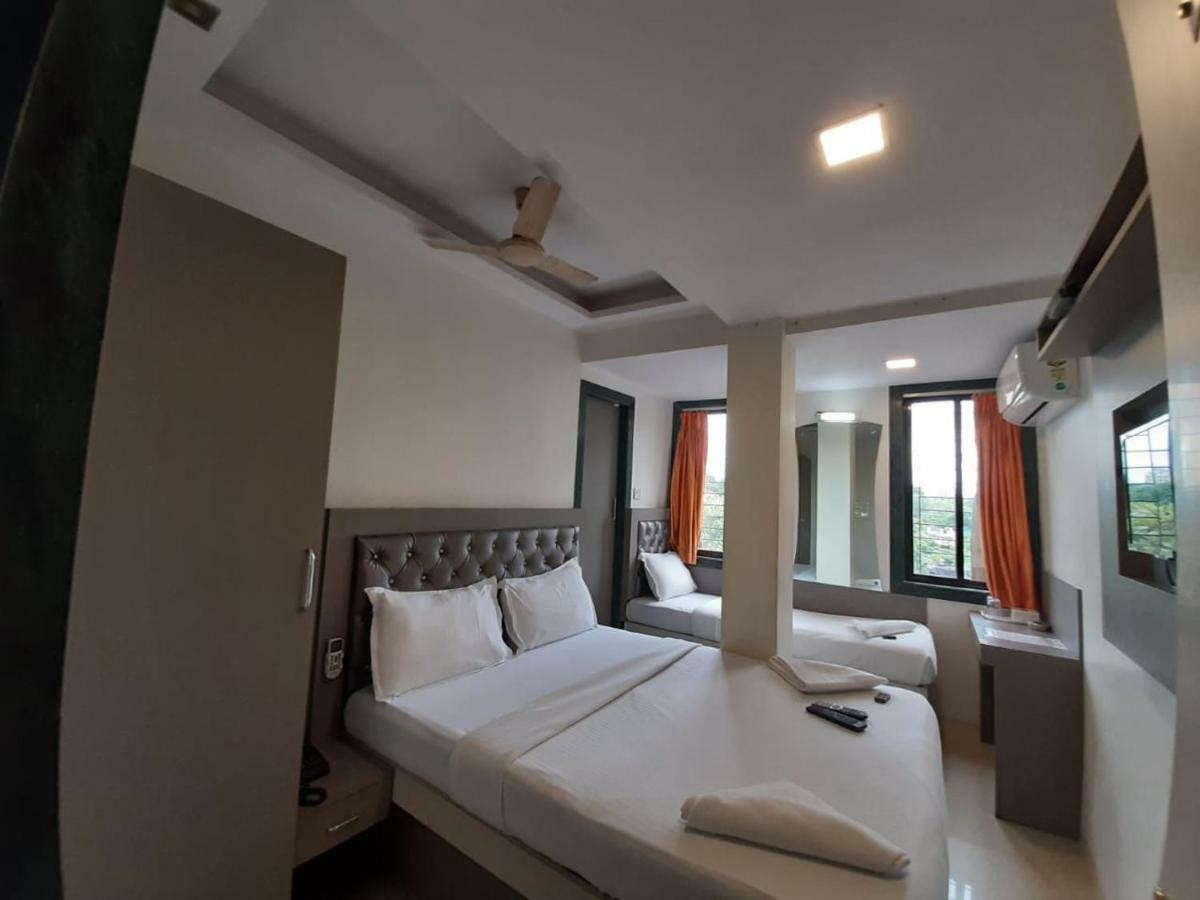 Royal Comfort Hotel 3*