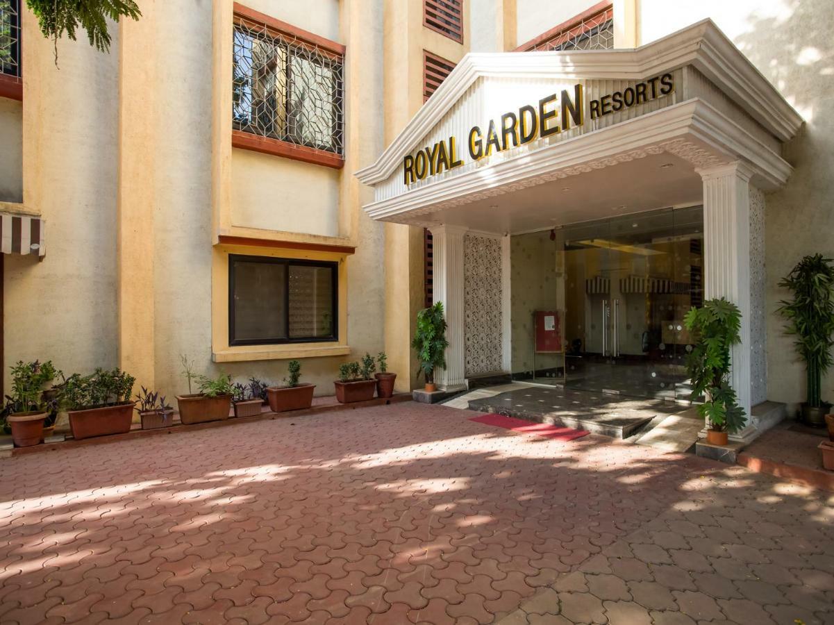 Capital O 36119 Royal Garden & Lawns 3* Mumbai