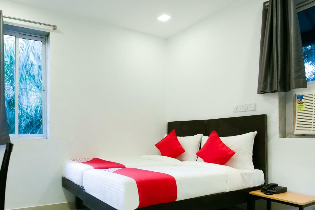 Oyo Flagship 38540 Hotel Shangrila Flagship Saver Hotel 3*