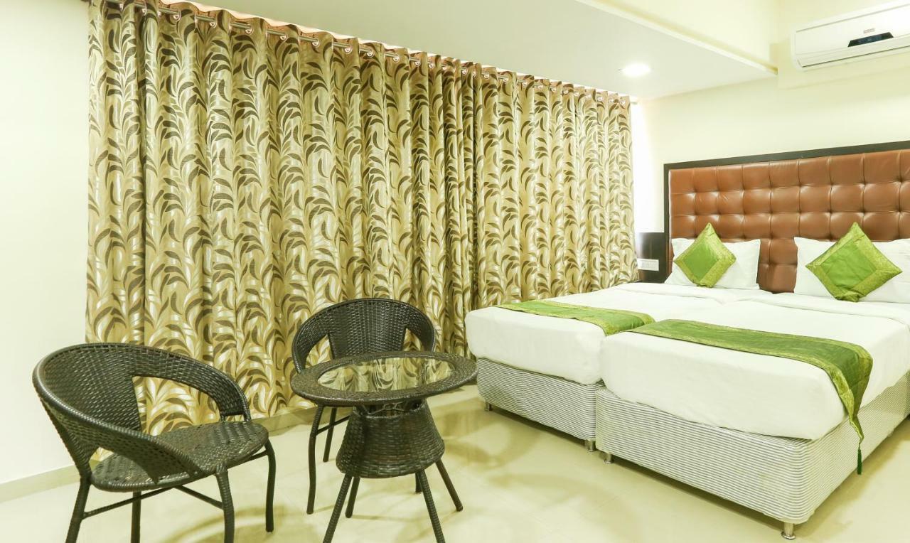 Hotel Treebo Trend Aviva 3*