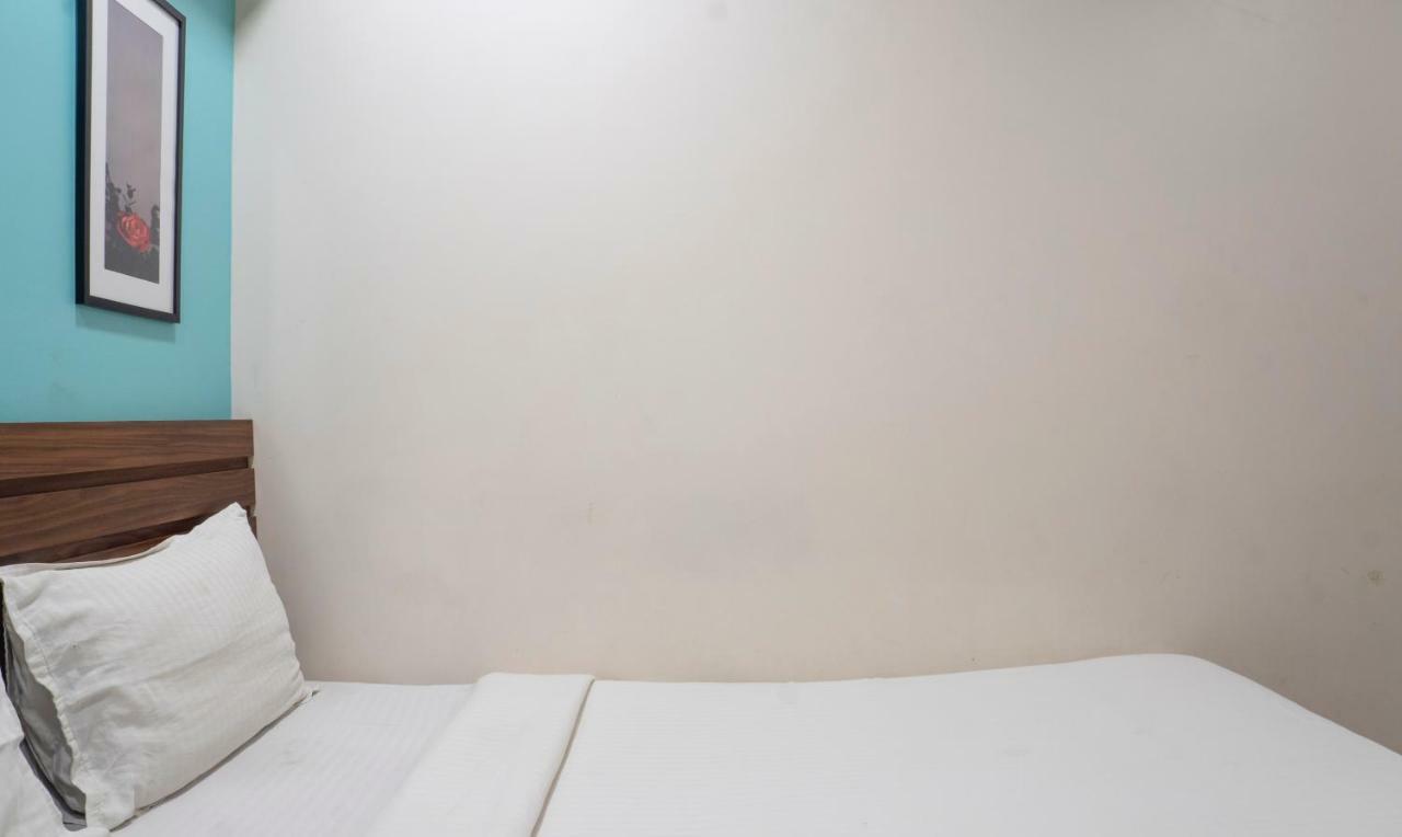 Oyo Flagship 13885 Metro Residency