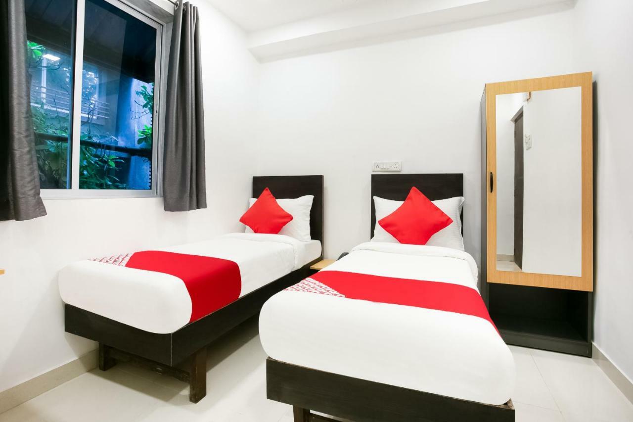 Oyo Flagship 38540 Hotel Shangrila Flagship Saver Hotel