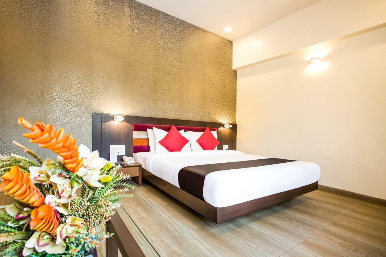 Capital O 36119 Royal Garden & Lawns 3* Mumbai