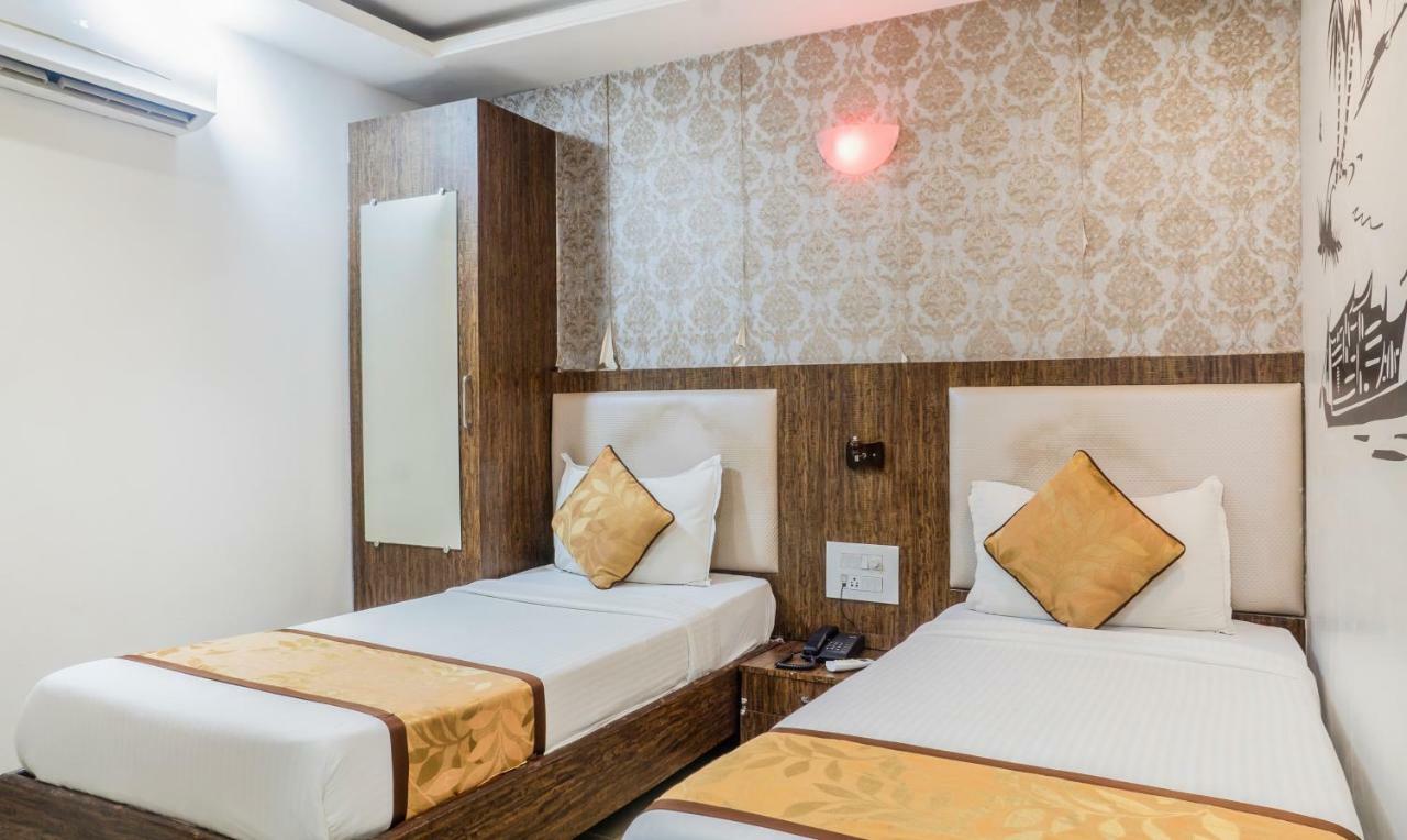Oyster Hotel Mumbai
