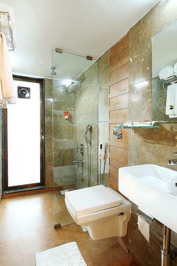 House Luxury Santacruz East, Apartment