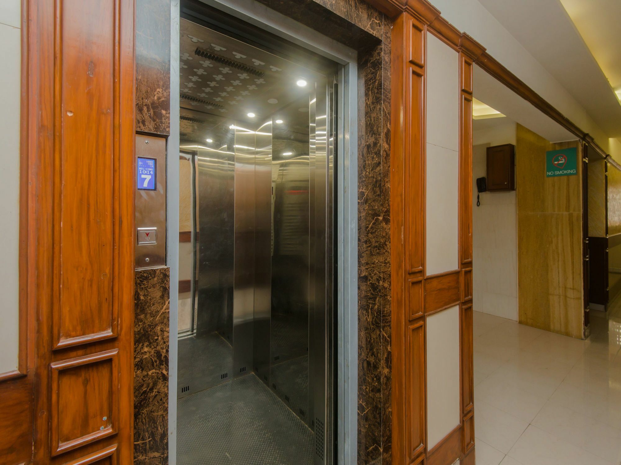 Hotel Mina International Mumbai