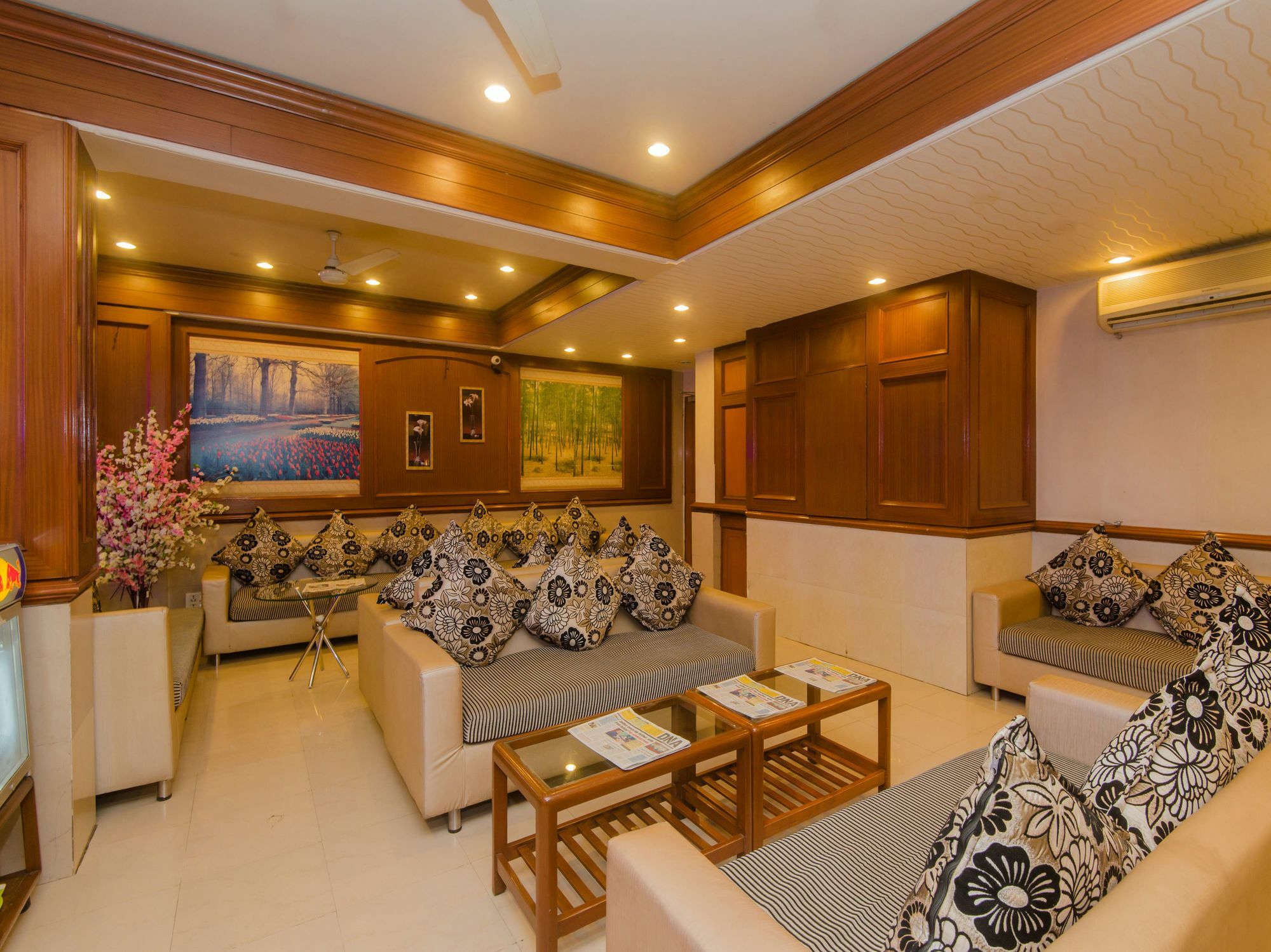 Mina International 3* Mumbai