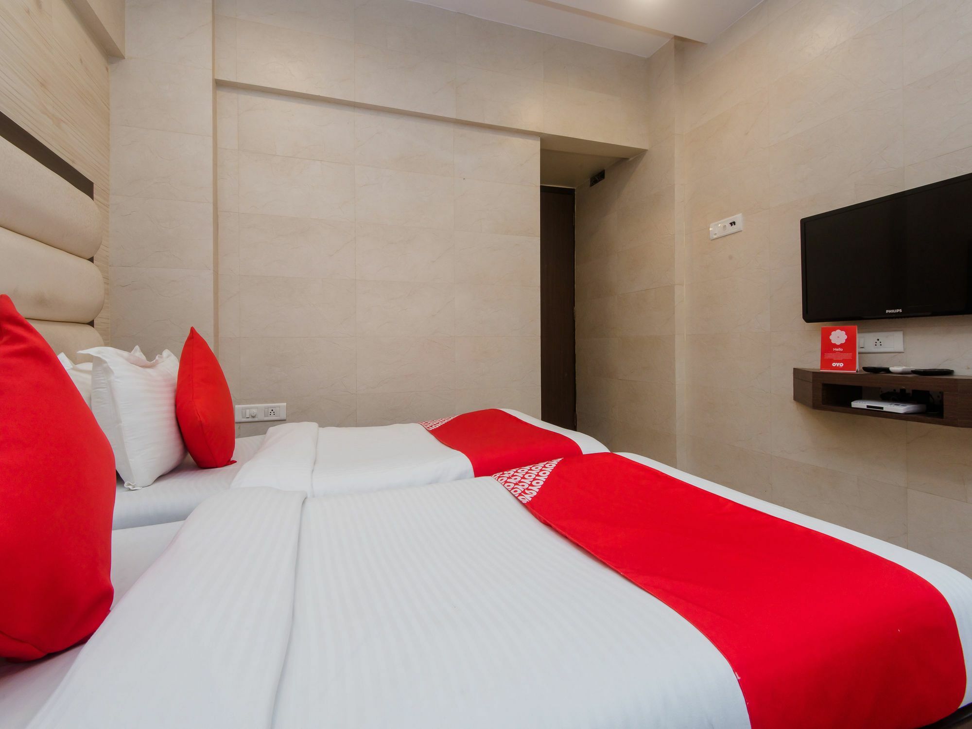 Hotel Oyo 11908 Bloom Residency Mumbai
