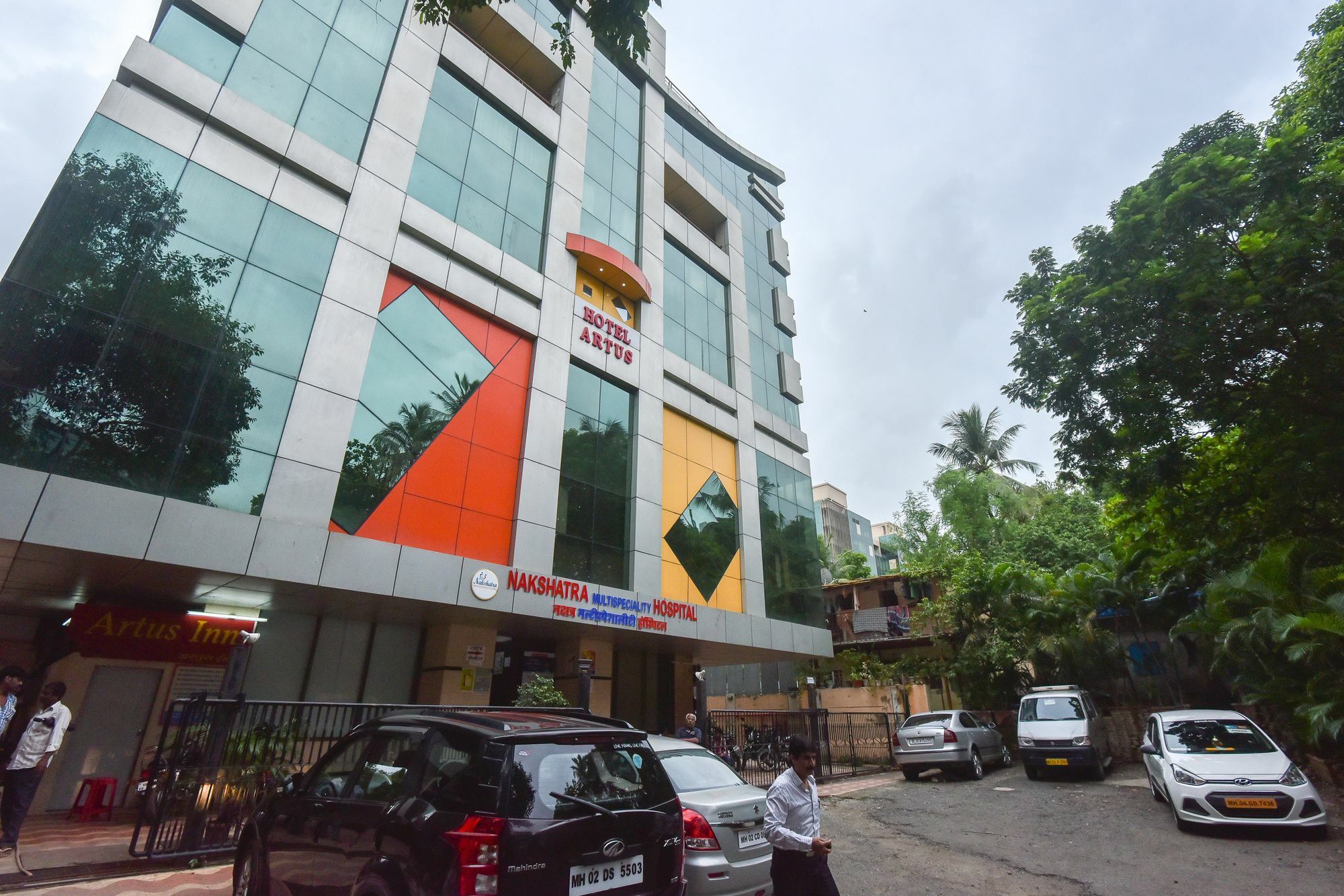 Hotel Oyo 7840 Artus 2