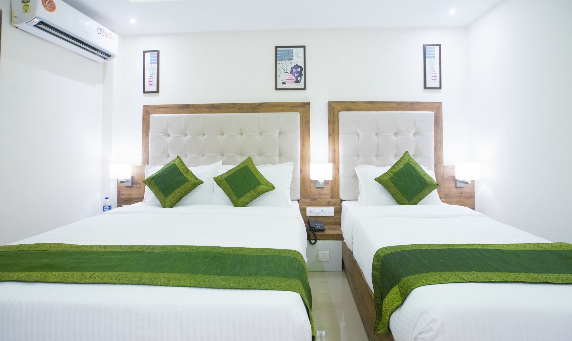 Hotel Treebo Amber International Mumbai